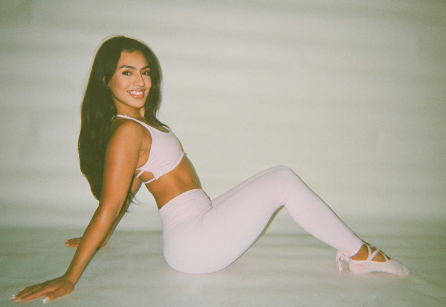 DaisyMoves x GripDrip- The Pink Ballet sock