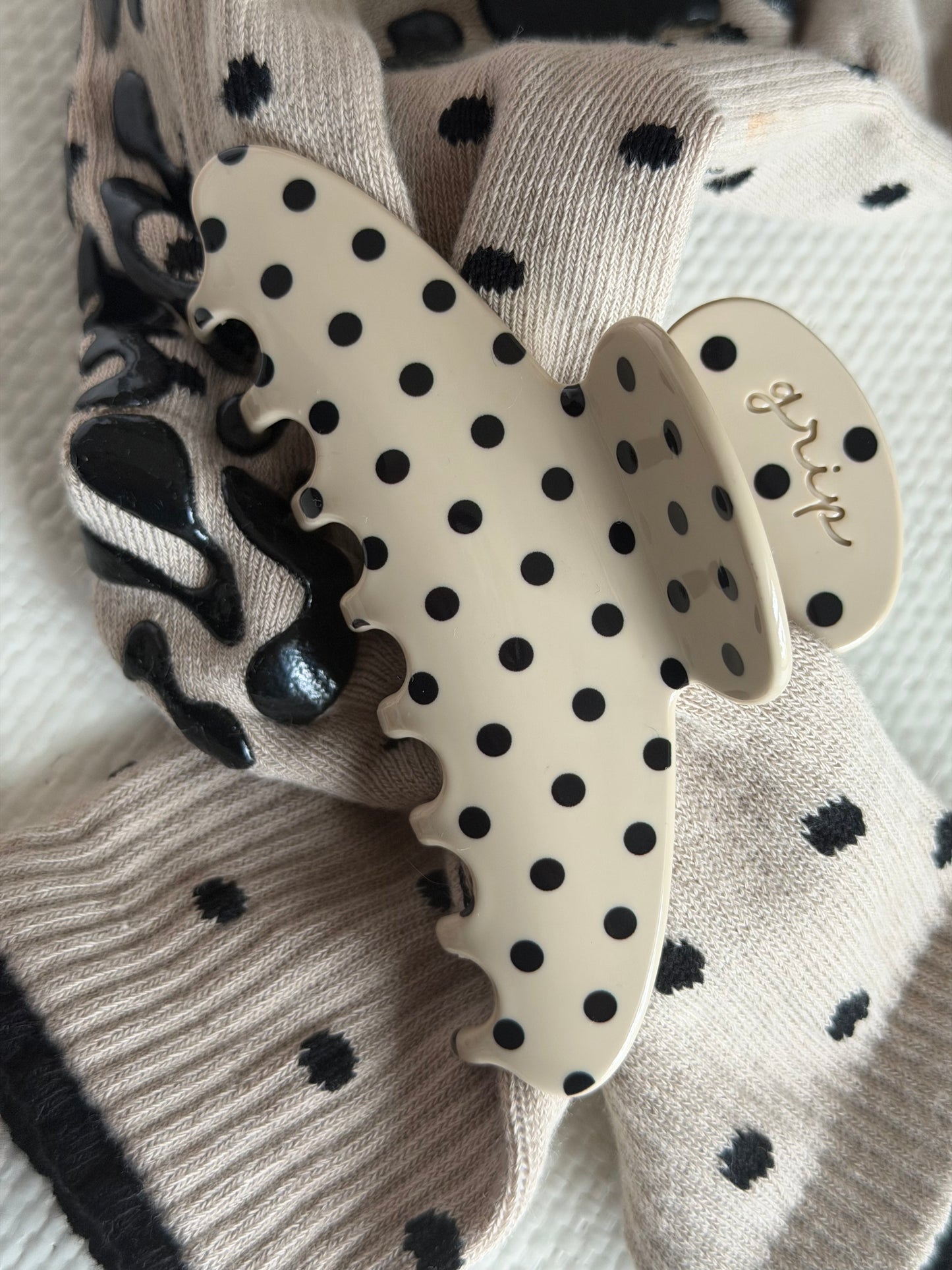 Polka Dot clip